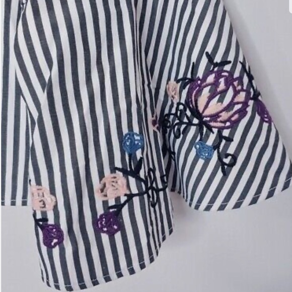 BCX Off The Shoulder Embroidered Boho Ruffle Bell Sleeve Blouse Top - XS - Picture 6 of 11